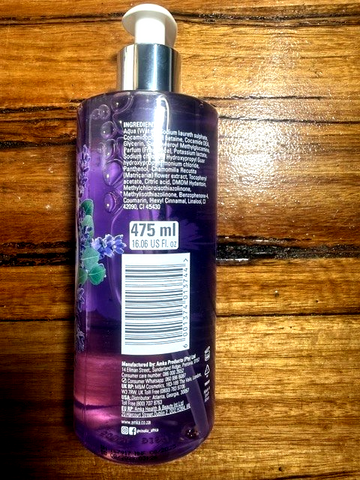 Vinolia Luxury Handwash Lavender